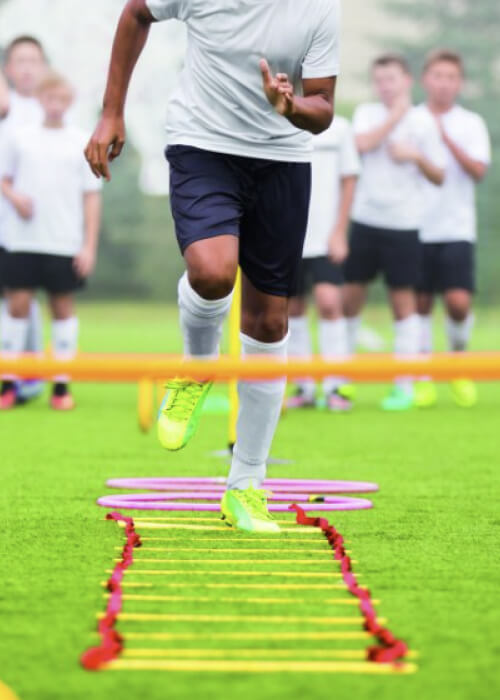 athletiktraining fuer fussballer in der tossakan sportakademie